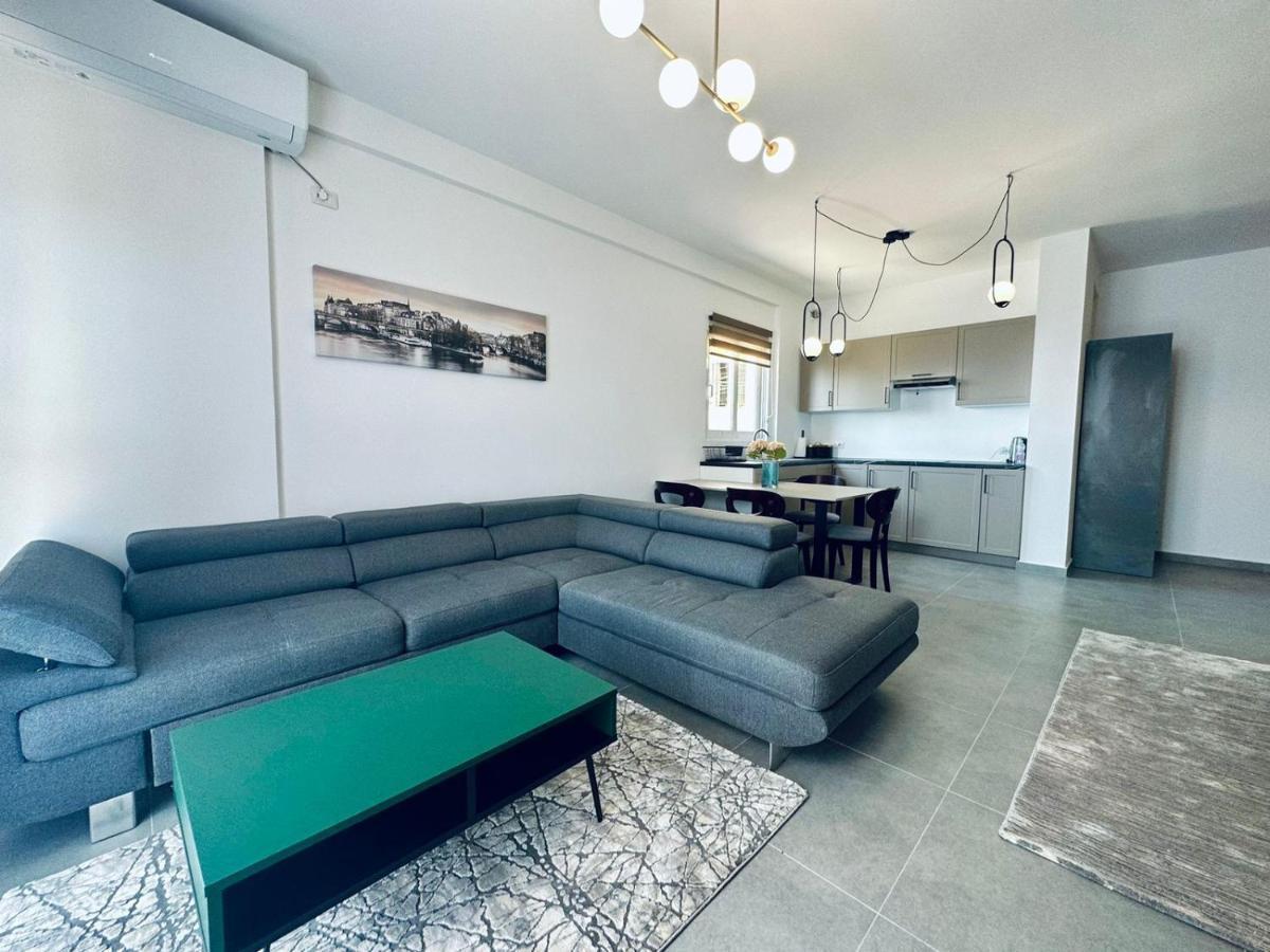 Apartment Celine Sarande Luaran gambar